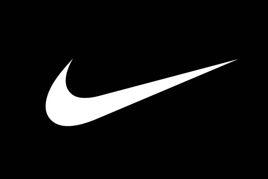 Sneakers iconiche a metà prezzo? Scopri il Nike Outlet online e risparmia con stile!